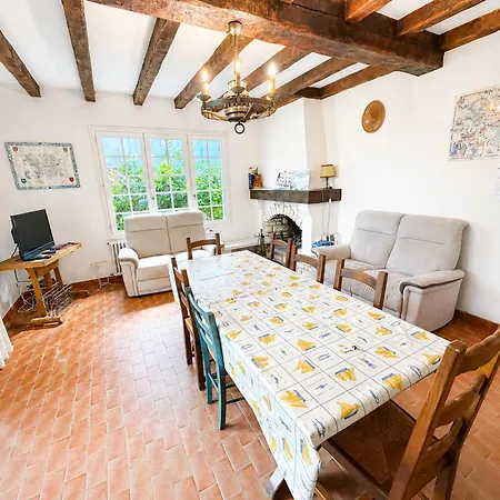 Maison Familiale Avec Jardin Clos, à 400m De La Et Proche Commerces, - Fr-1-22-235 La Tranche-sur-Mer
